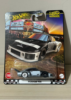Porsche 935
