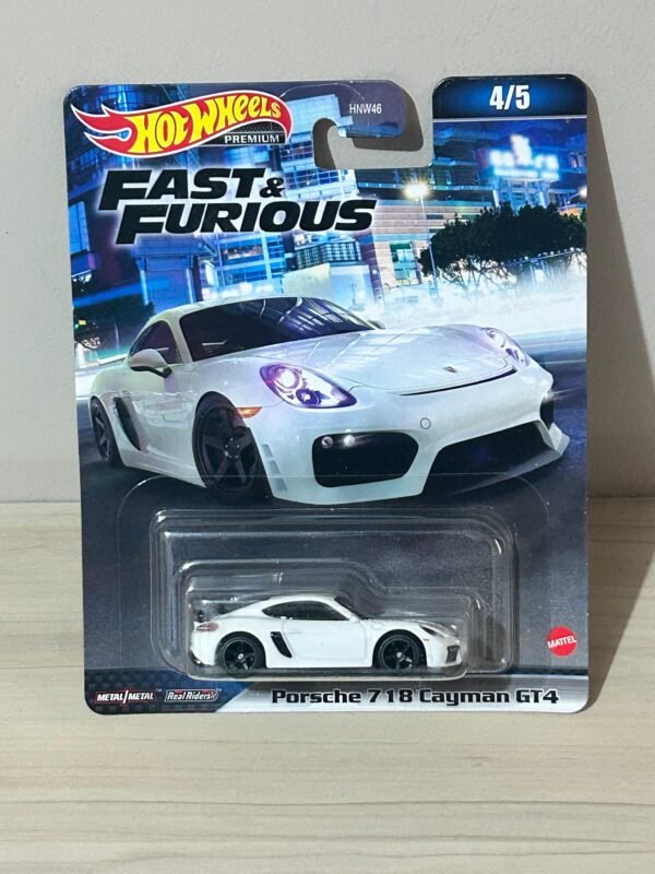 Porsche 718 Cayman GT4