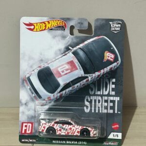 Nissan Silvia (S14)