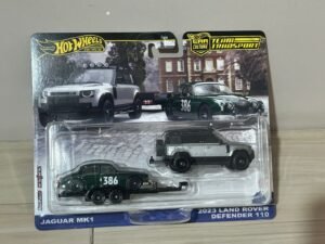 2023 Land Rover Defender 110, HW Rally Trailer Y Jaguar Mk1