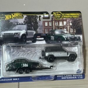 2023 Land Rover Defender 110, HW Rally Trailer Y Jaguar Mk1