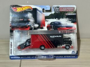 Sakura Sprinter Y Nissan Skyline GT-R (BNR32)